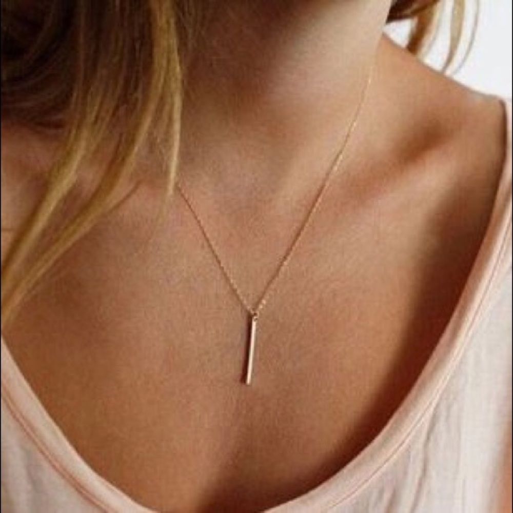 NEW simple gold bar layering necklace